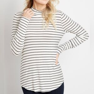 Maurices 24/7 Stripe Mock Neck Tee White & Black Long Sleeve Small Women’s
